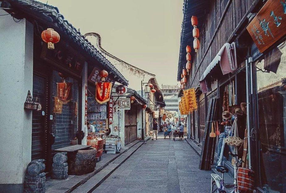 探索手机QQ怎么下载啊?,发现更多乐趣